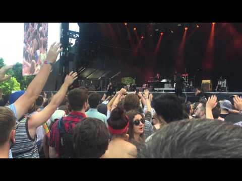 BORED IN THE USA // FATHER JOHN MISTY (live @ Osheaga 2015)