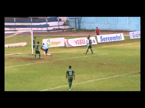 Melhores momentos do atacante Zé Lucas.