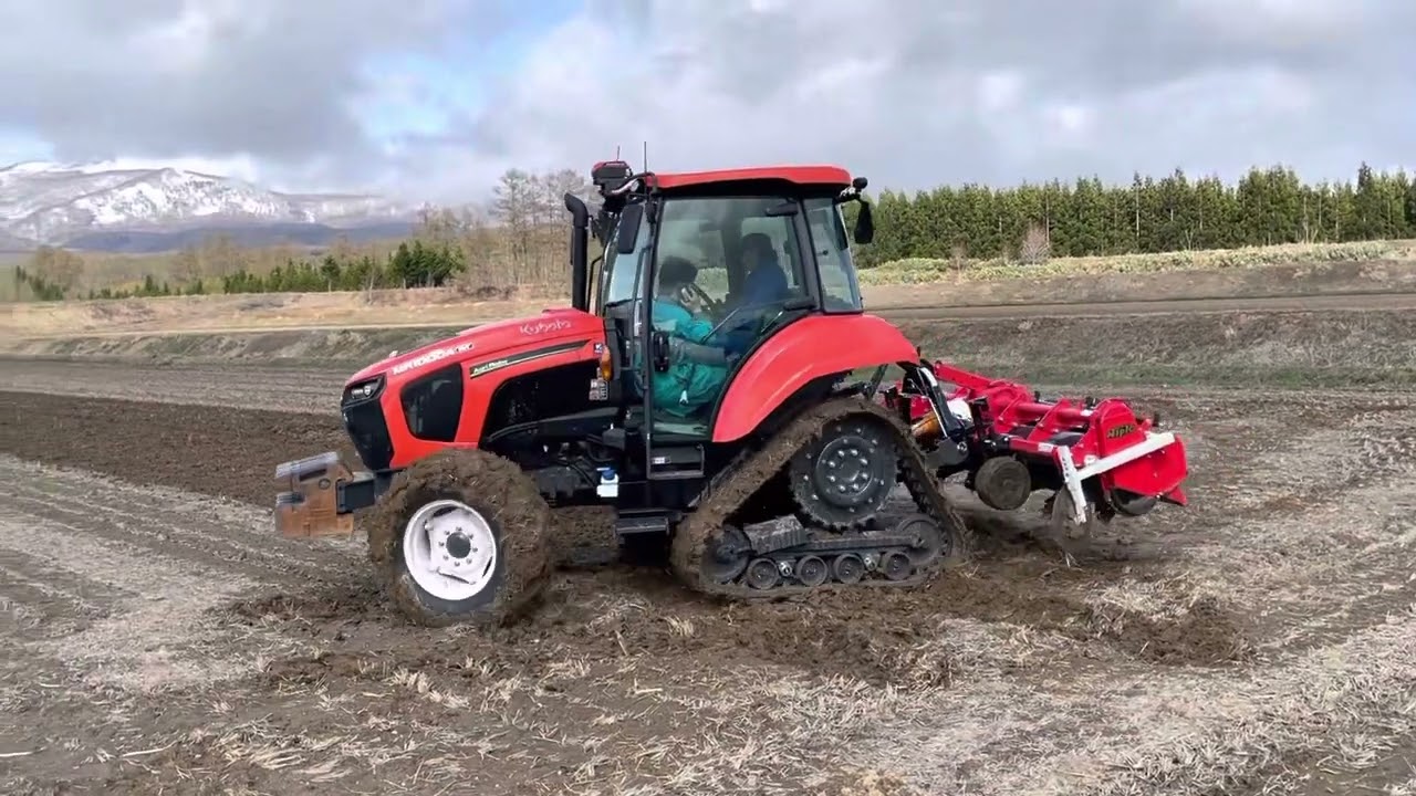 クボタ アグリロボ トラクター