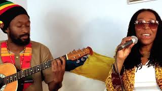 Carroll Thompson - Hopelessly in Love (Acoustic Performance)