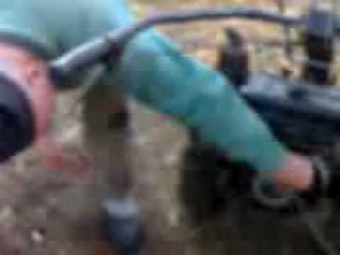 Cica pali kosacicu.3gp