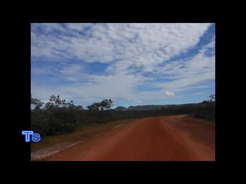 Naj Hiab Tseem Nco (Lyrics) - By Touly Vangkhue