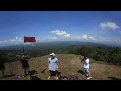 Scotch College Indonesian Tour 2018: On the Peak of Mount Nglanggeran
