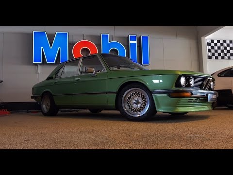 BMW 525 E12 1976 @ Robert's Classics