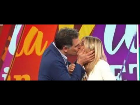 Francesca Fialdini e Tiberio Timperi si sono baciati: il clamoroso legame  | ULTIMI ARTICOLI