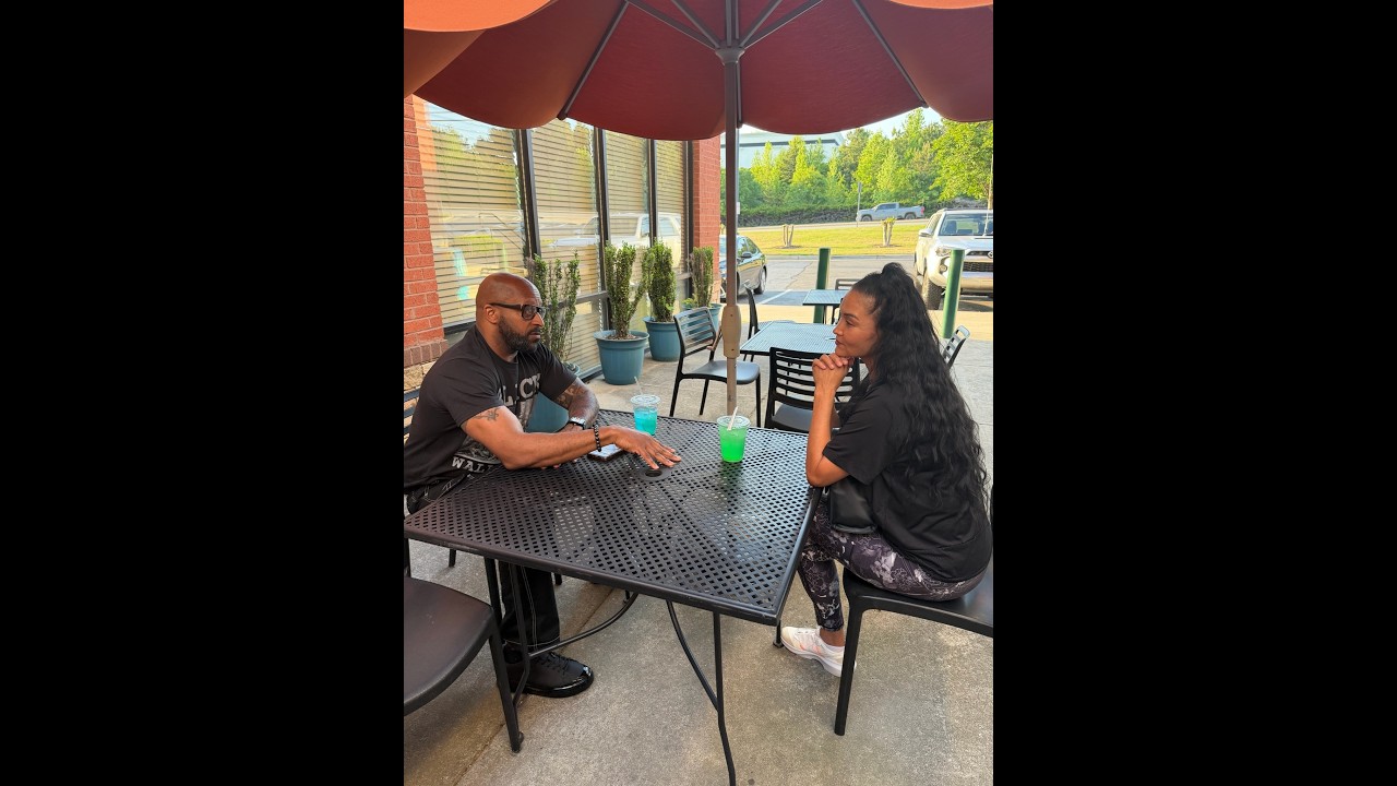 Larry meets up with Lynette and asks her to let it go