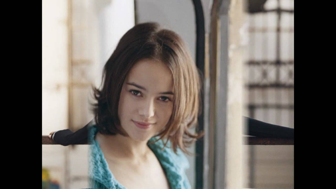 Alizee Picture Tribute