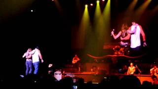 Kid Rock Sheryl Crow Collide Live at Bridgestone Arena