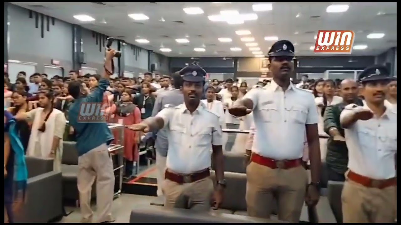 அரும்பாக்கம் வைஷ்ணவா கல்லூரியில் விபத்தில்லா சென்னை விழிப்புணர்வு நிகழ்ச்சி!