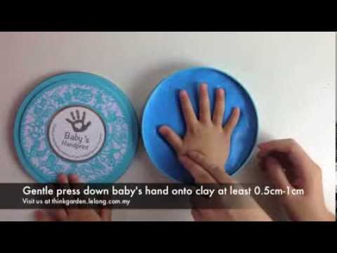 download lagu mp3 mp4 Family Handprint Clay, download lagu Family Handprint Clay gratis, unduh video klip Family Handprint Clay
