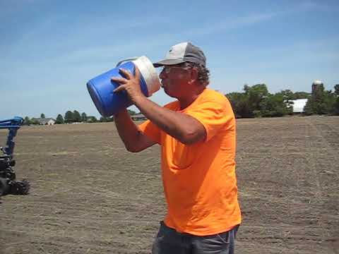 Midwest Farmer suggests new design for Coleman water jug