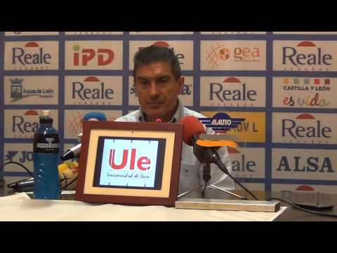 Rueda de prensa REALE Ademar-Cuatro rayas Bm. Valladolid J.28 liga ASOBAL Manolo Cadenas