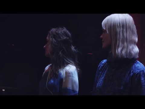 Det är en ros utsprungen - Kraja & Jennie Abrahamsson