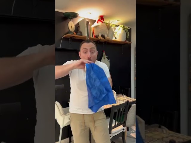 Vídeo relacionado con Enjoyer Aparición de peces trucos de magia peces apareciendo de la caja de la tarjeta Magia Magia Mago Escenario ilusiones trucos trucos trucos mentalismo juguetes divertidos (130 cm)