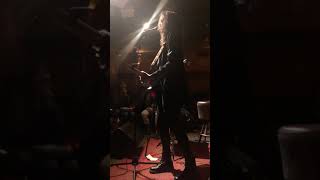 Alice Wonder Por si Apareces (Directo en Casa Gracia Barcelona)