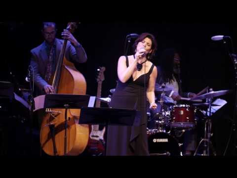 Typhanie Monique - Magic