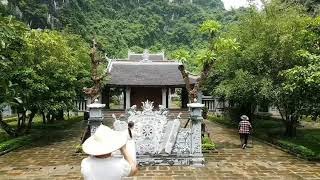 preview picture of video 'ທ່ອງທ່ຽວຫວຽດນາມ VIETNAM travel  by(pern insixiengmai)'