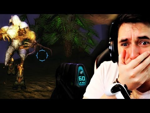 PlayStation Guy fights 'The Flood' for the FIRST time in Halo Combat Evolved