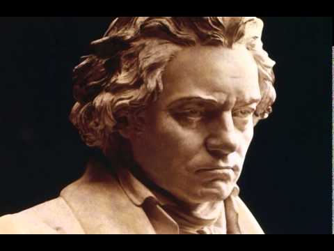 Beethoven Symphony No 8 in F major, Op 93 (Daniel Barenboim)