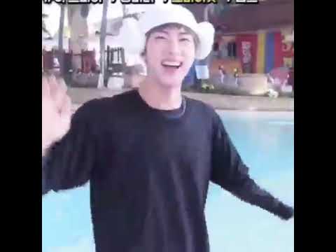 el lado agresivo de Jin la verdad es muy tierno 😅😍