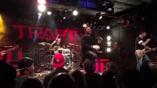 Trapt - Human (Like The Rest Of Us) live @ Joe&#39;s Grotto on 5/1/16 in Phoenix, AZ
