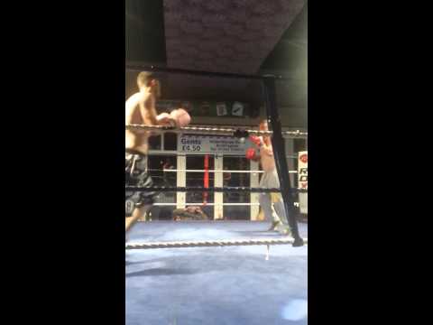 Scott lowe boxing bridlington pav