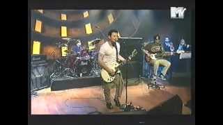 Manics - A Design for Life (live) @MTV Studios 1996