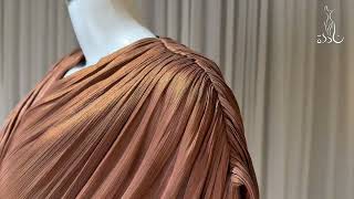 فستان شيفون بني طويل درابيه بأكمام قصيرة