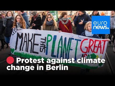 🔴 LIVE - Fridays for Future protest in Berlin for Global Climate strike | euronews 🇬🇧