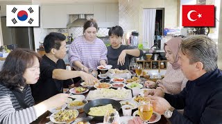 First Turkish breakfast with the whole family 😊  🇹🇷🇰🇷