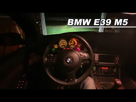 BMW E39 M5 Night Drive - German V8 Super Sedan (POV Binaural Audio)