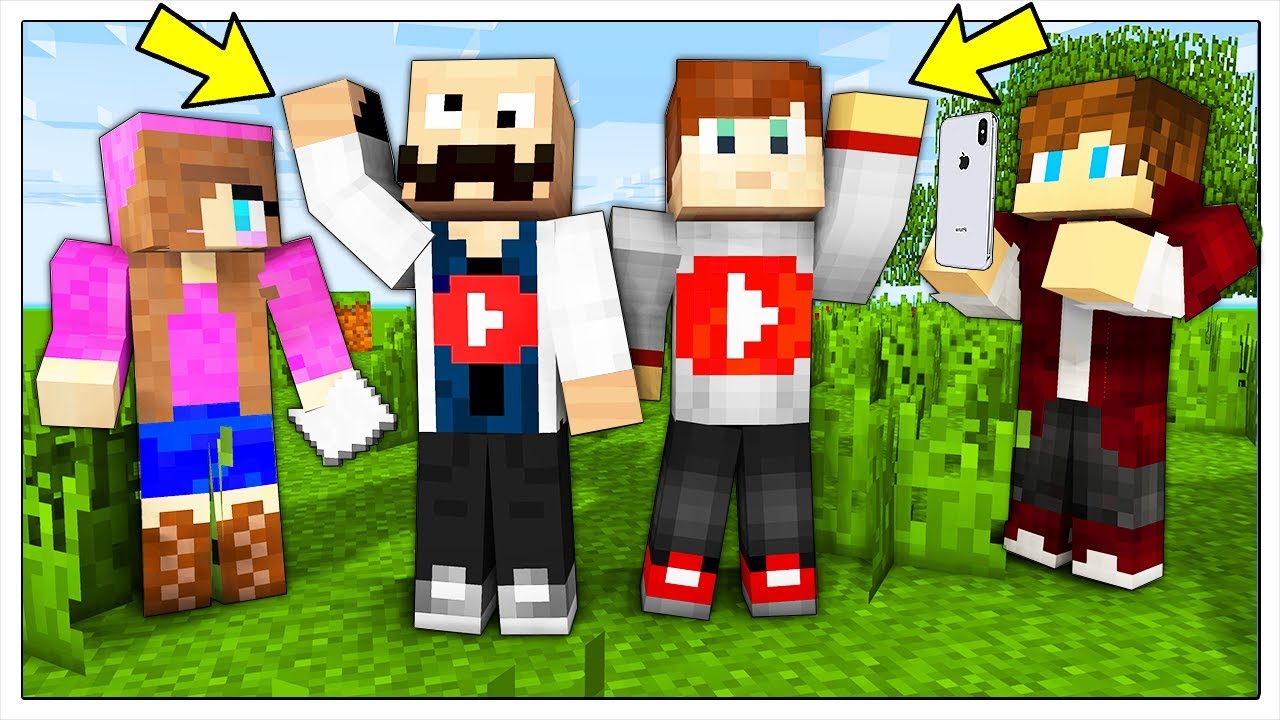 OUR LIFE AS YOUTUBERS! - Minecraft ITA