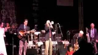 Polansky (Satchmo) at Boston's City Hall Plaza.mov