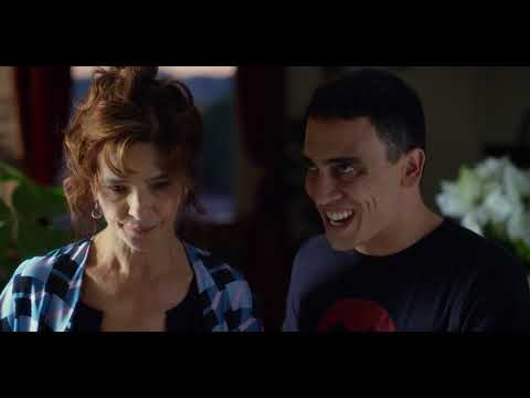 La Profezia dell' Armadillo  - Clip