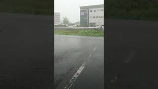 平瀬彪 撮影　今日は大雨
