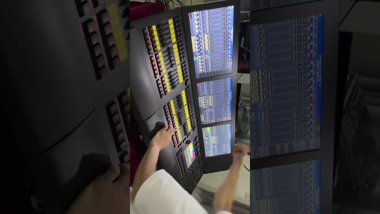 Explore Igracelite DMX Controller, designed for lighting designer like you.