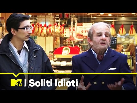 I Soliti Idioti: Ruggero De Ceglie e Gianluca al supermercato | Father & Son