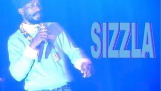 Sizzla Kalonji - 'Intro- Medley' 30-03-2012 Melkweg/Amsterdam/NL