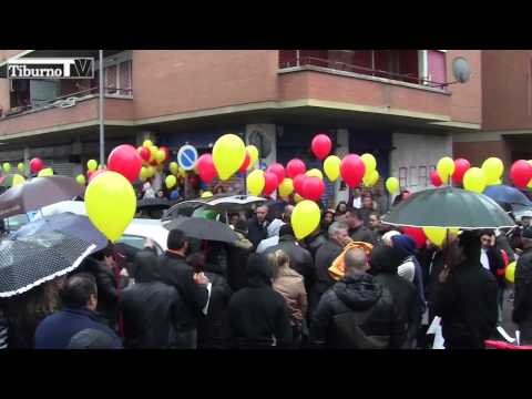 Tiburno.tv - L'ultimo saluto a "Er Sojola", lacrime e commozione all'Albuccione