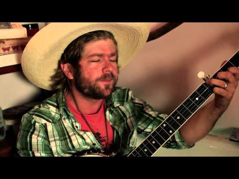 I Never Sang Before I Met You - Old Man Luedecke