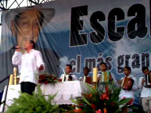 Homenaje Al Maestro Rafael Escalona.... Carlos Vives