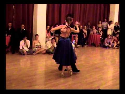  Andrea Misse  and  Javier Rodriguez  are  dancing  to  the  tango  "  Porteno y Bailarin  "