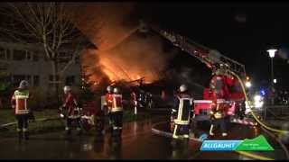 preview picture of video 'Maschinenhalle brennt bei Hergatz vollständig nieder - 150.000 Euro Schaden'