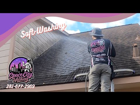 Space City Washing roof cleaning soft washing video in Spring TX