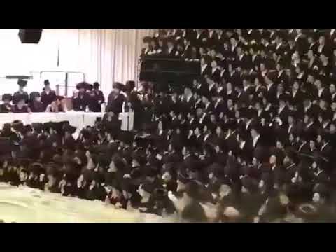 Forshpiel For Viznitzer Rebbe's Einikel In Hamilton Plaza in Boro Park  - Cheshvan 5778