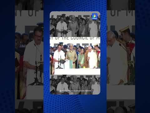 ദൈവനാമത്തില്‍ സത്യപ്രതിജ്ഞ ചെയ്ത് കെ മുരളീധരന്‍| K MURALEEDHARAN