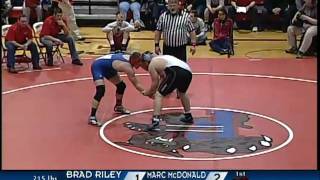 preview picture of video '2011 - Bean Wrestling Classic 215 - Riley v McDonald'