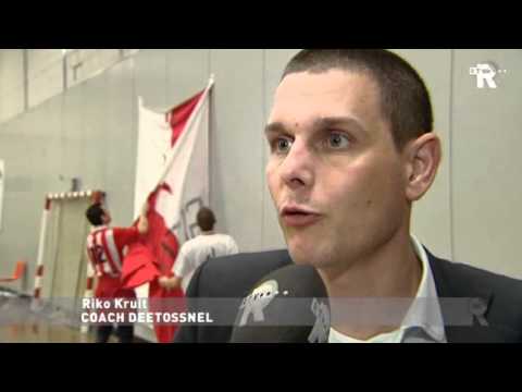 1e play-off wedstrijd Deetos