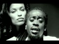 Beenie Man featuring Akon - Girls