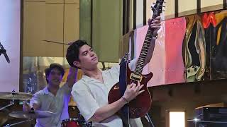 Download lagu Separuh Nafas ~ Superman | The Lucky Laki Live at La Pliaza Jakarta 2024 mp3